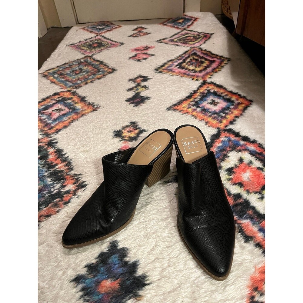 Black Snakeskin Mule